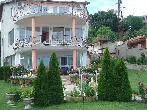 Аглая, Варна