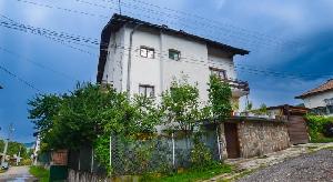Къща за гости Топузови, Добринище