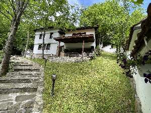 Къща за гости Forest Hill, Троян
